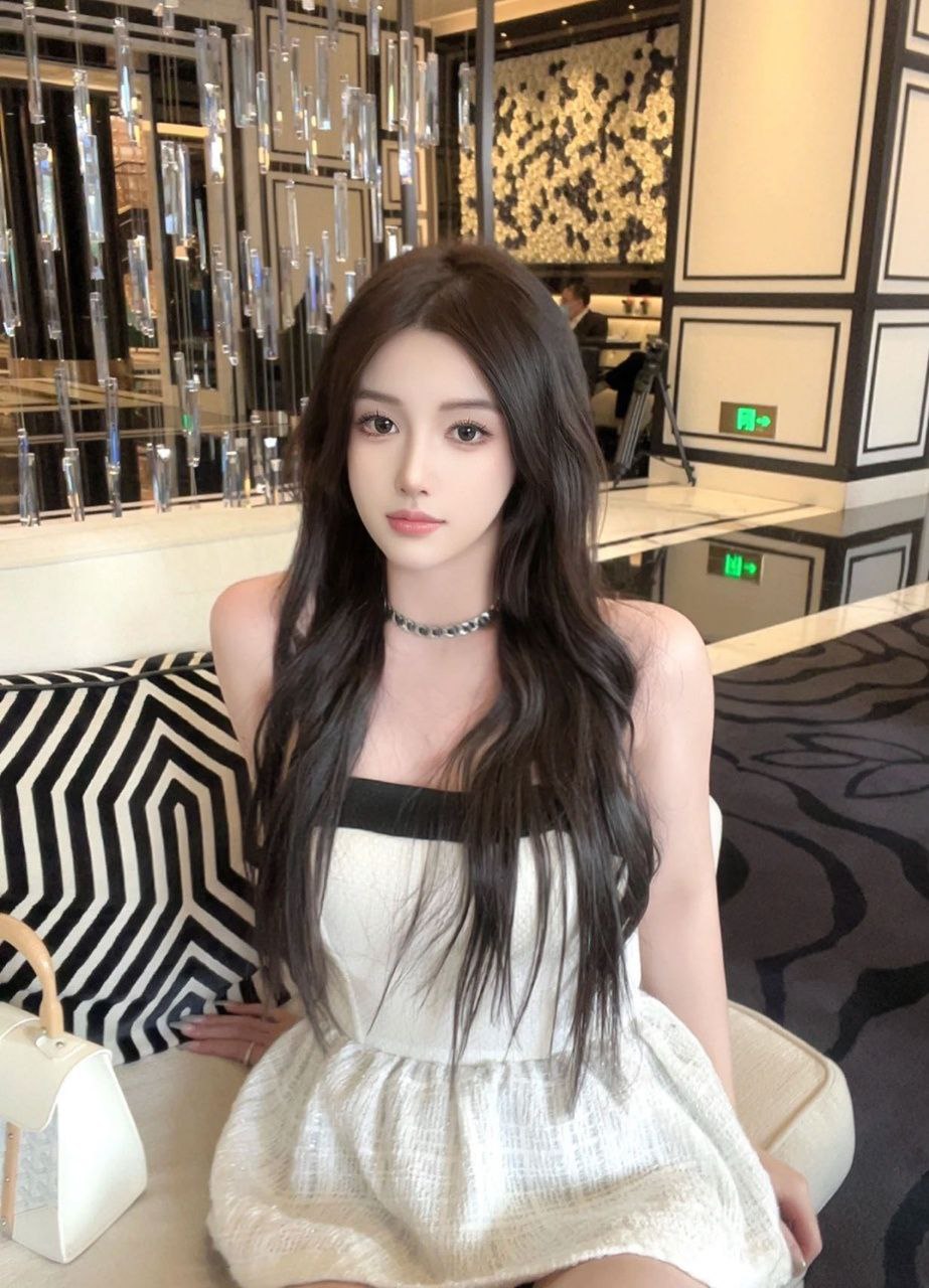 高雅气质女神绫妍