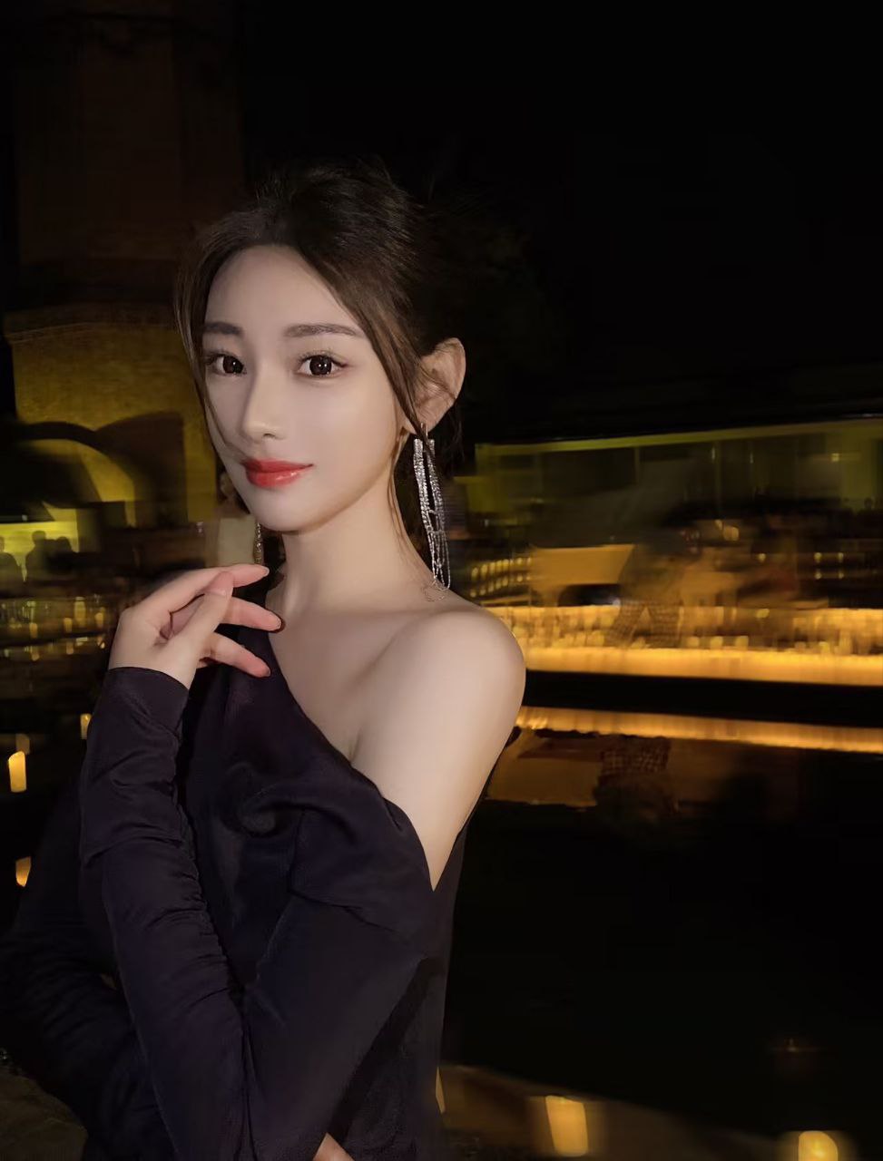 大牌风范女友芸曦