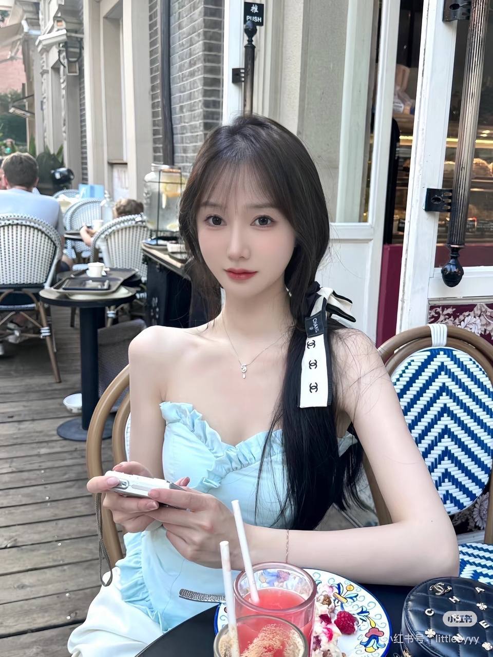 人间小甜心青悦