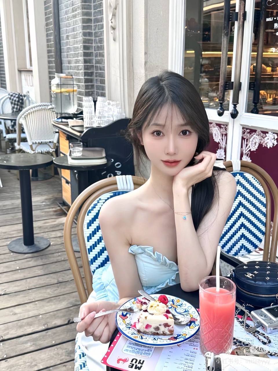 人间小甜心青悦