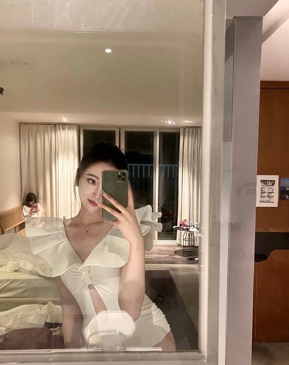 温柔系气质小姐姐思蕊