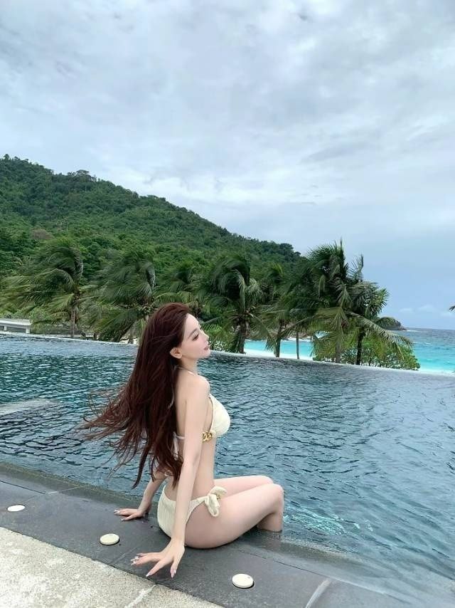 甜美初恋脸依雯