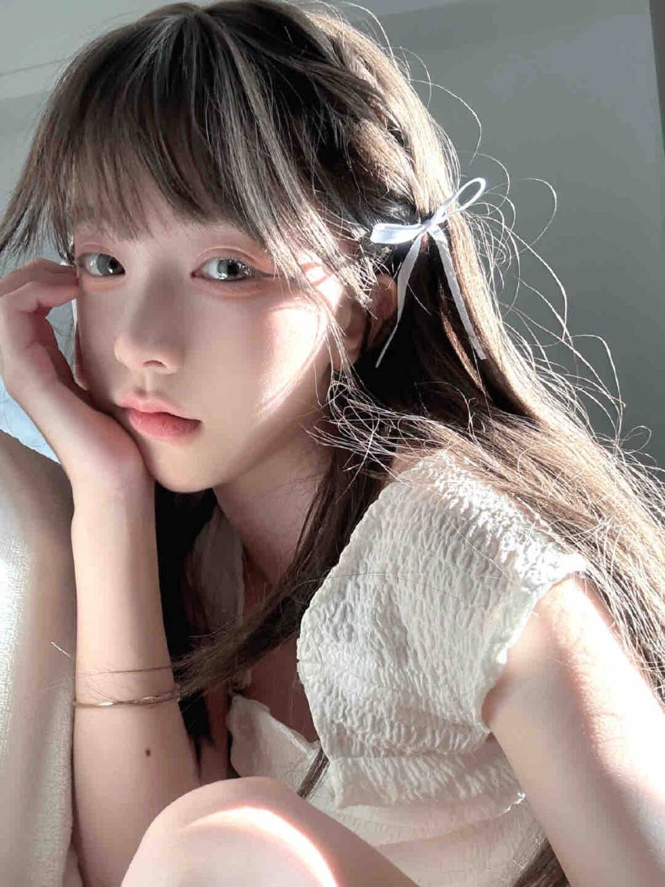 甜美乖巧感学妹语茜