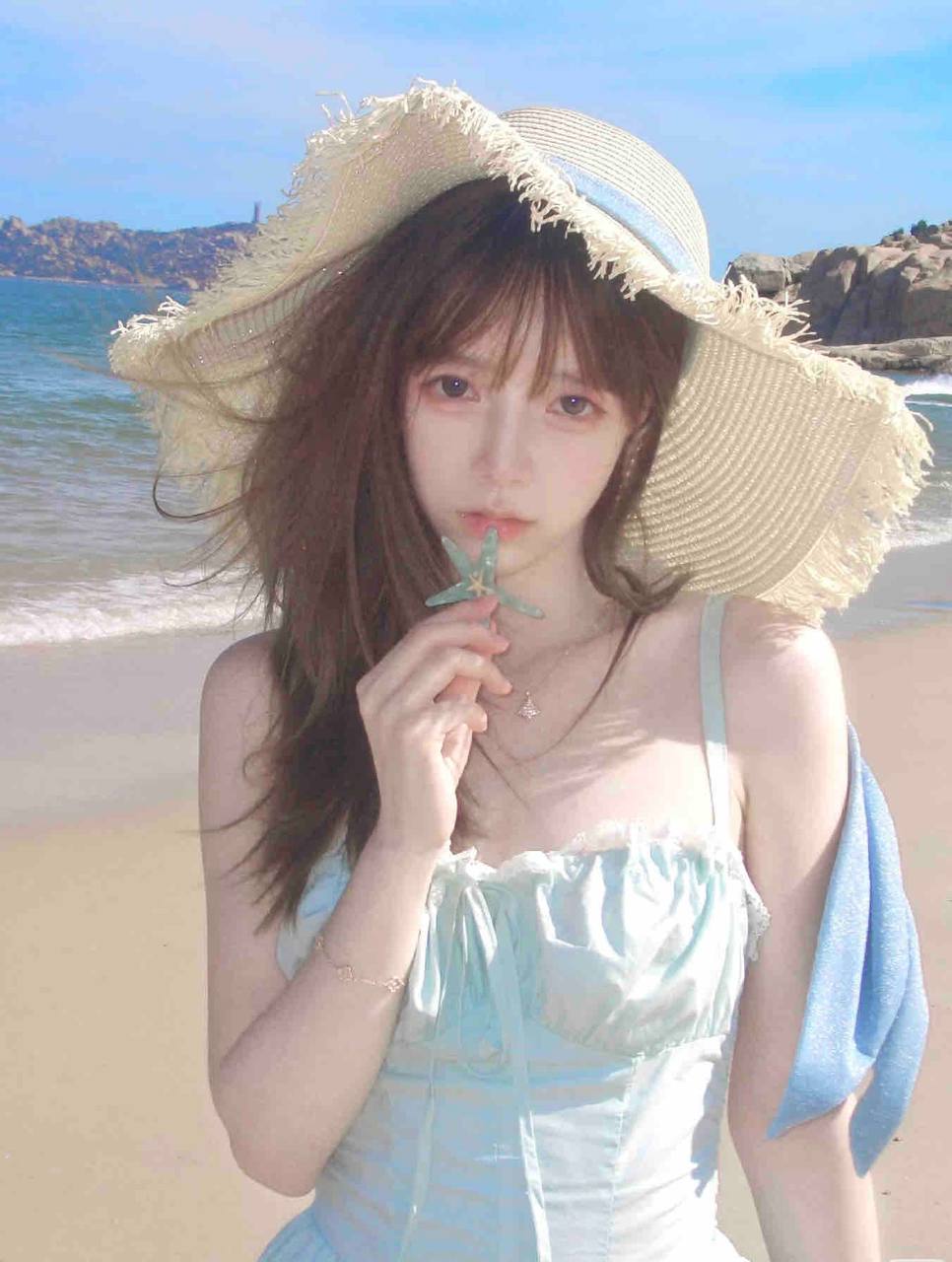 甜美乖巧感学妹语茜