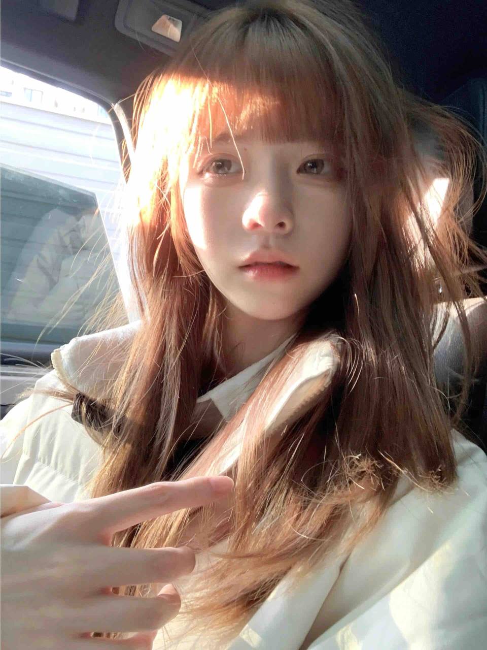 甜美乖巧感学妹语茜