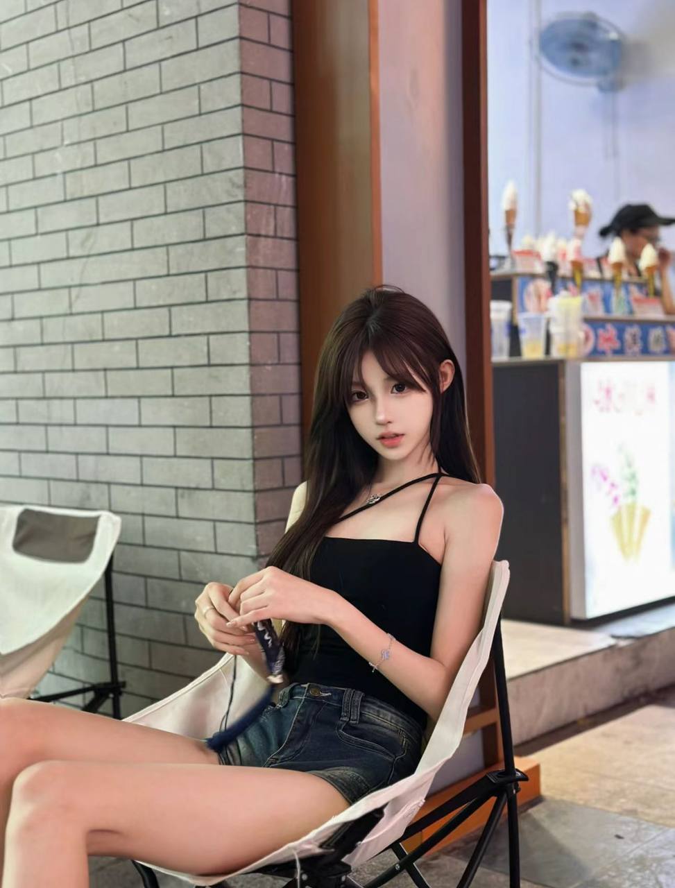 舞蹈学院在读昕茵