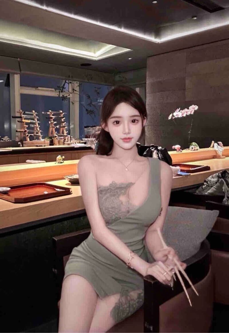 软萌黏人颜洛