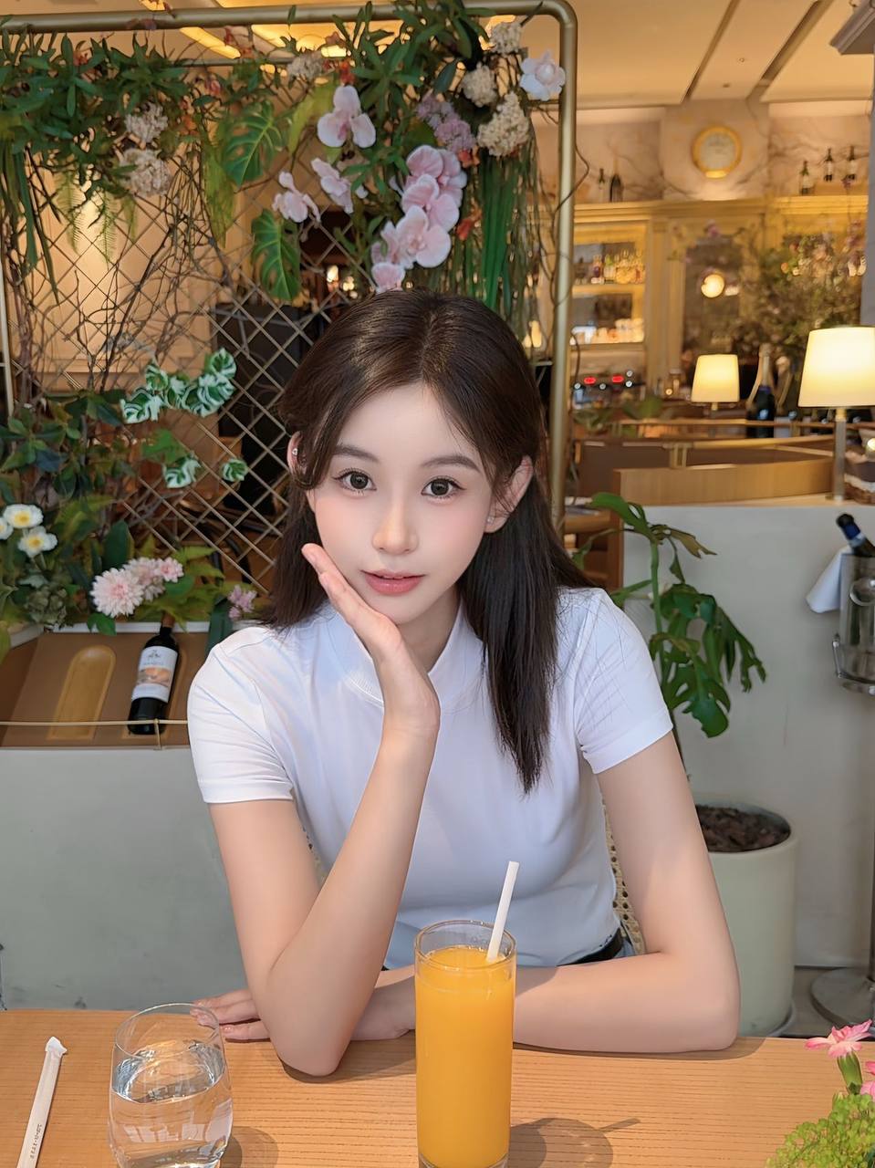 氛围感女友平蕙