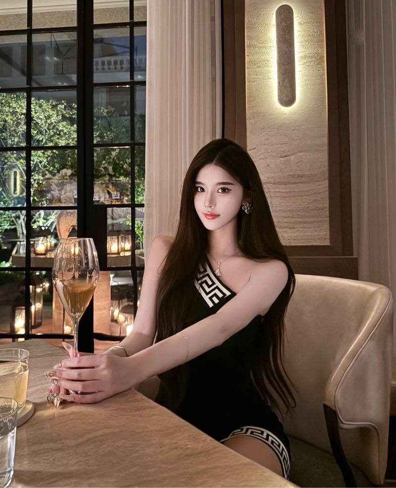 比例惊艳模特昕妍