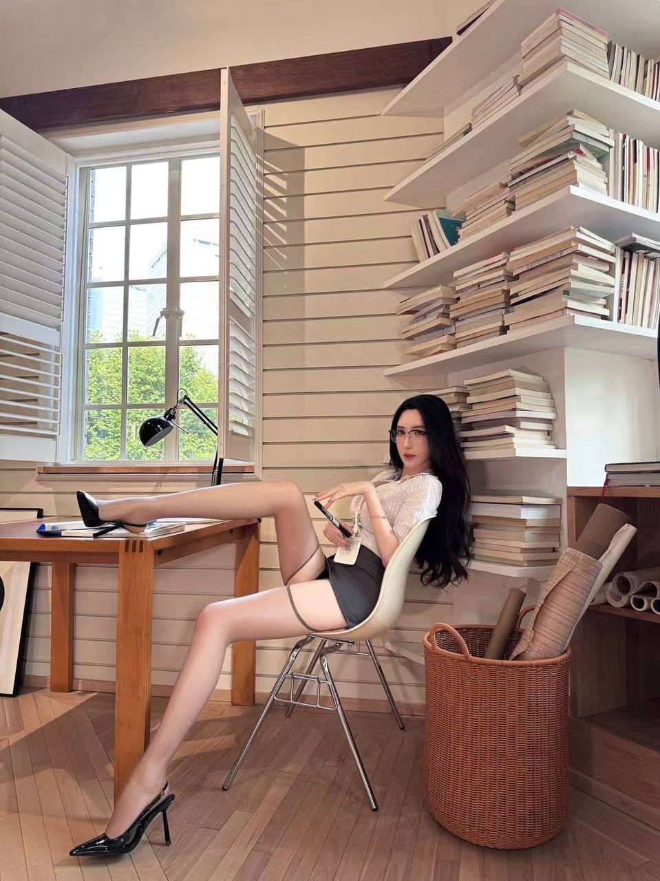 普拉提教练妮菈