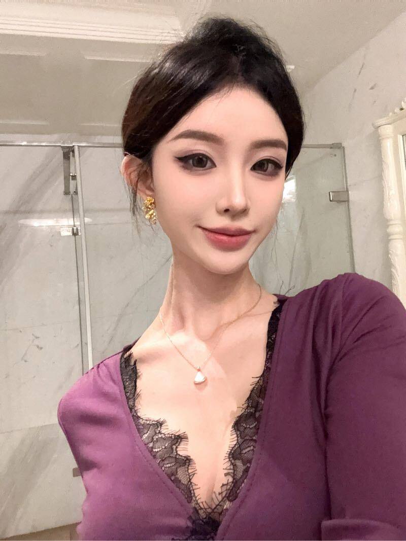 亲和动人姐姐芙妮