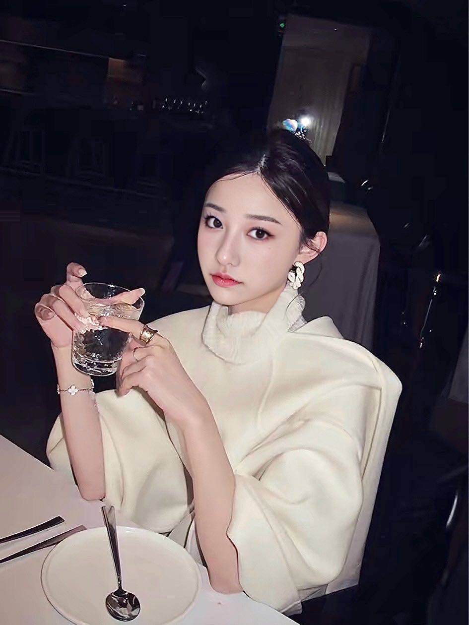 心理咨询师霏莎