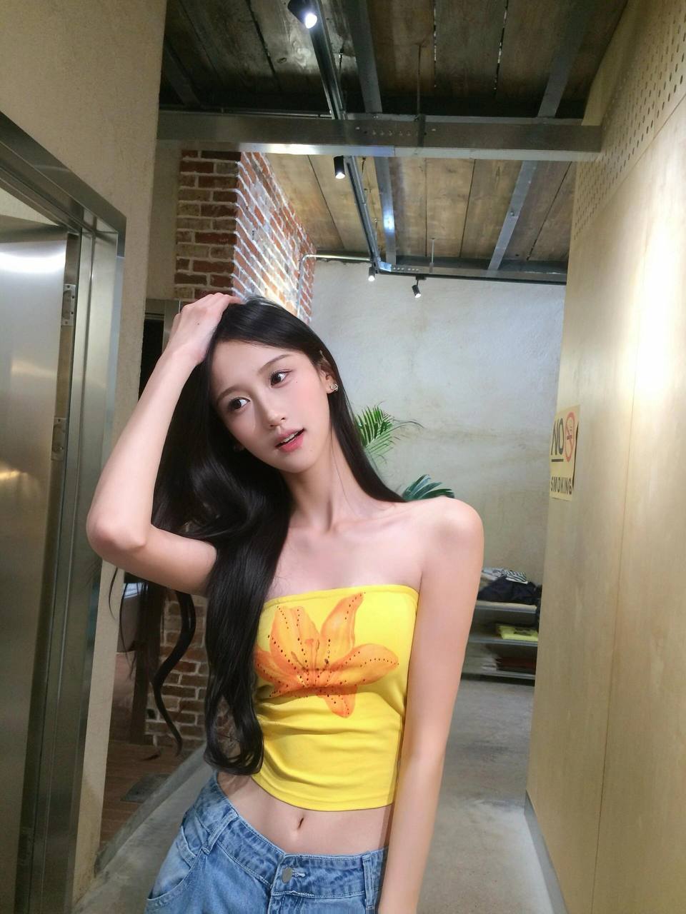 留学生甜妹莉莎