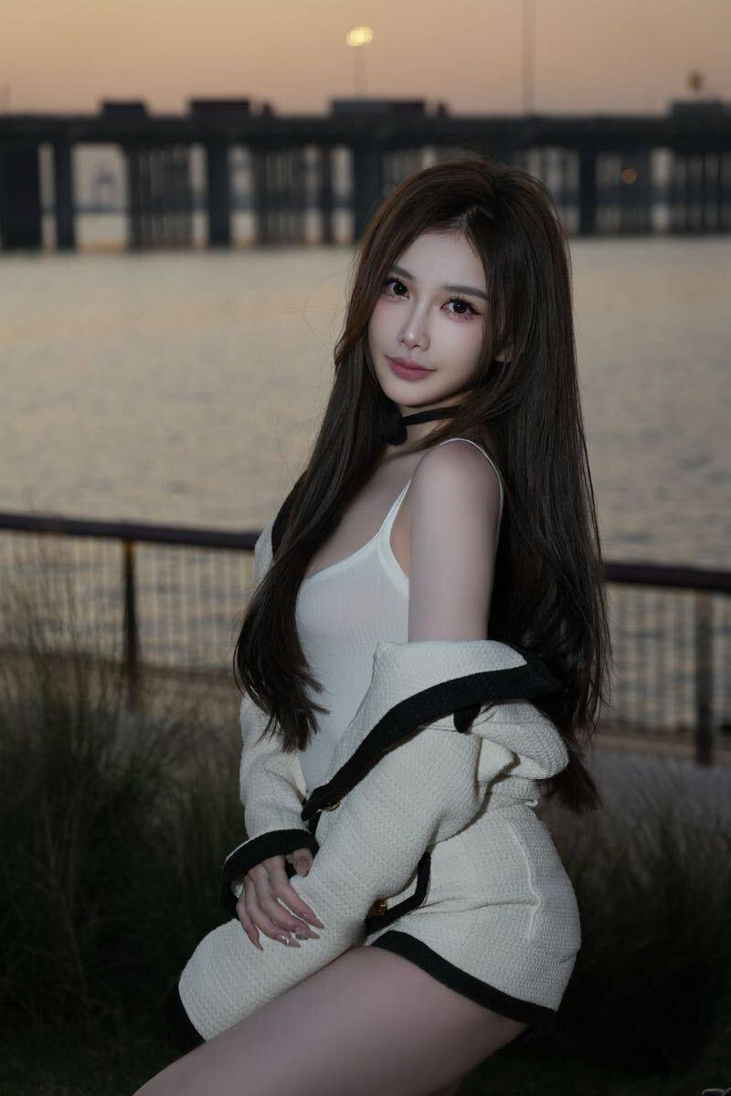 御姐气场模特佳雨