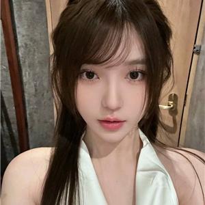 甜美气质御姐夏晗