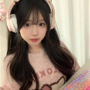 氛围感女生涵潼