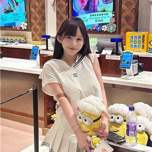 舞蹈系系花蓓遥