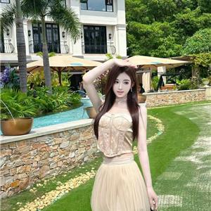 极品纯欲少女络洁